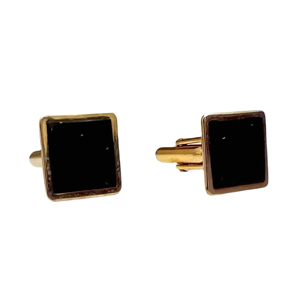 VINTAGE SWANK GOLD TONE & BLACK ENAMEL SQUARE CUFFLINKS & SHIRT STUDS